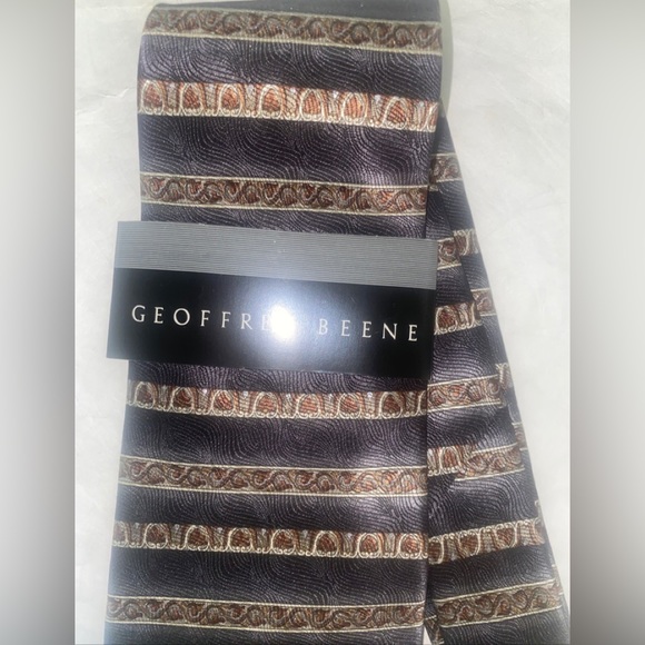 GEOFFREY BEENE Black Brown Silk Necktie Tie Horizontal Geo Stripe USA $30 lcsr - Picture 2 of 8